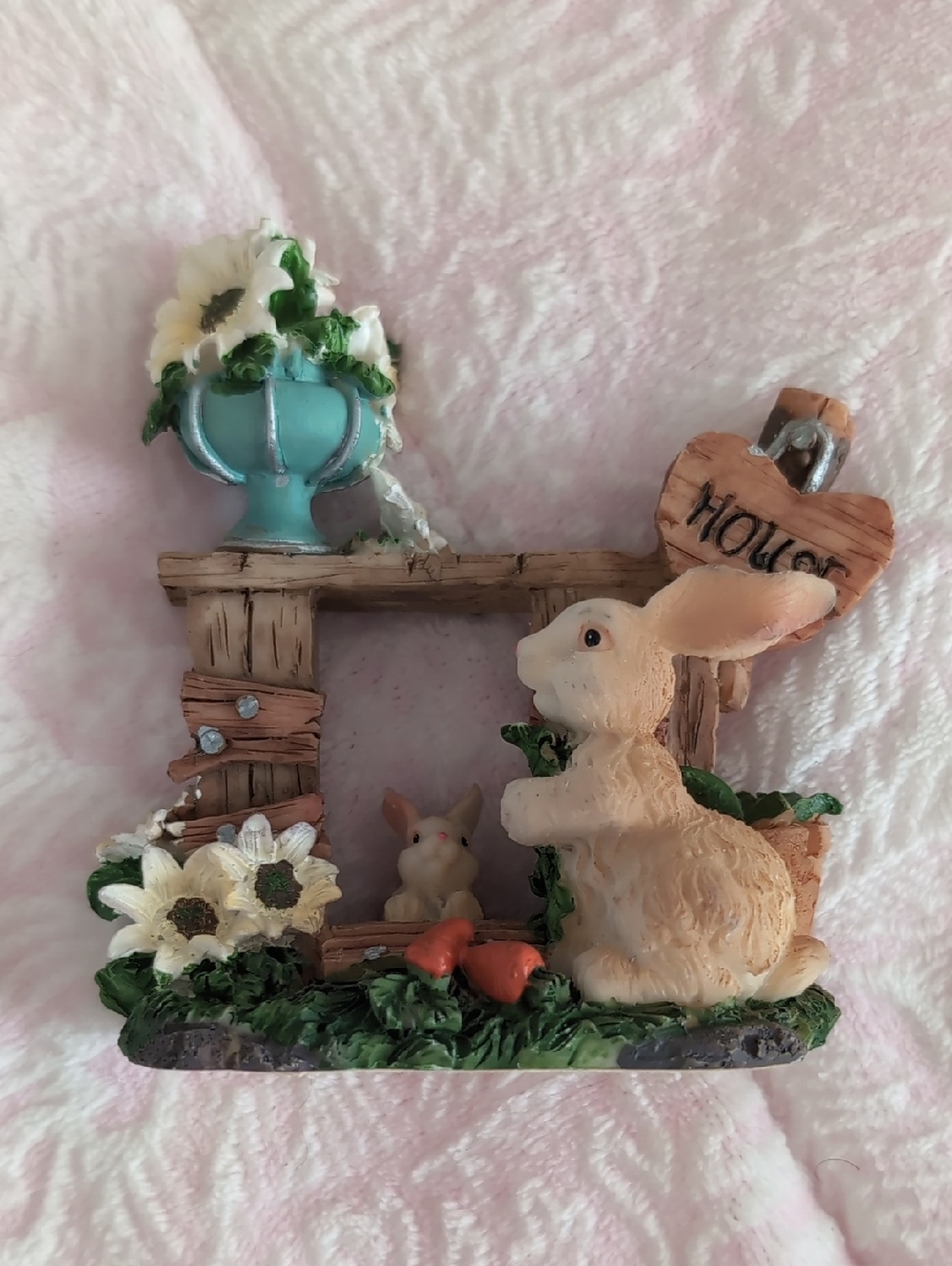 K's Collection Decorative Bunny Garden Figurine